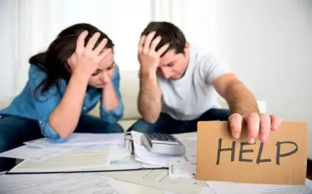 Gaji Naik, Tapi Masyarakat Masih Tertekan: Apa yang Salah?