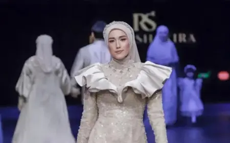 Dunia Penerbangan Berduka, Adelia Pasha Kenang Masa Lalu Sebagai Pramugari