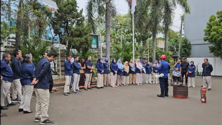 PLN Bekasi Gandeng BPBD Kota Bekasi Sukses Gelar Simulasi Tanggap Darurat Gempa Bumi dan Kebakaran