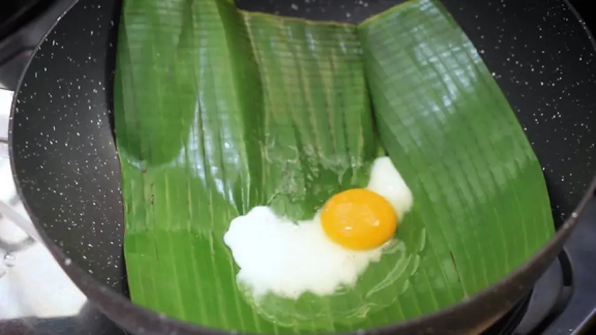 Viral! Cara Goreng Telur dengan Air dan Daun Pisang, Dokter Bilang Bisa Kurangi Kalori
