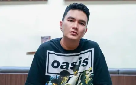 Aldi Taher: Dari Jualan Burger Kini Siap Tembus New York Fashion Week