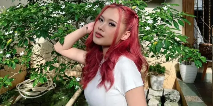 Penyanyi Risa Amel Rombak Diri, Dari Penampilan Sampai Nama Baru